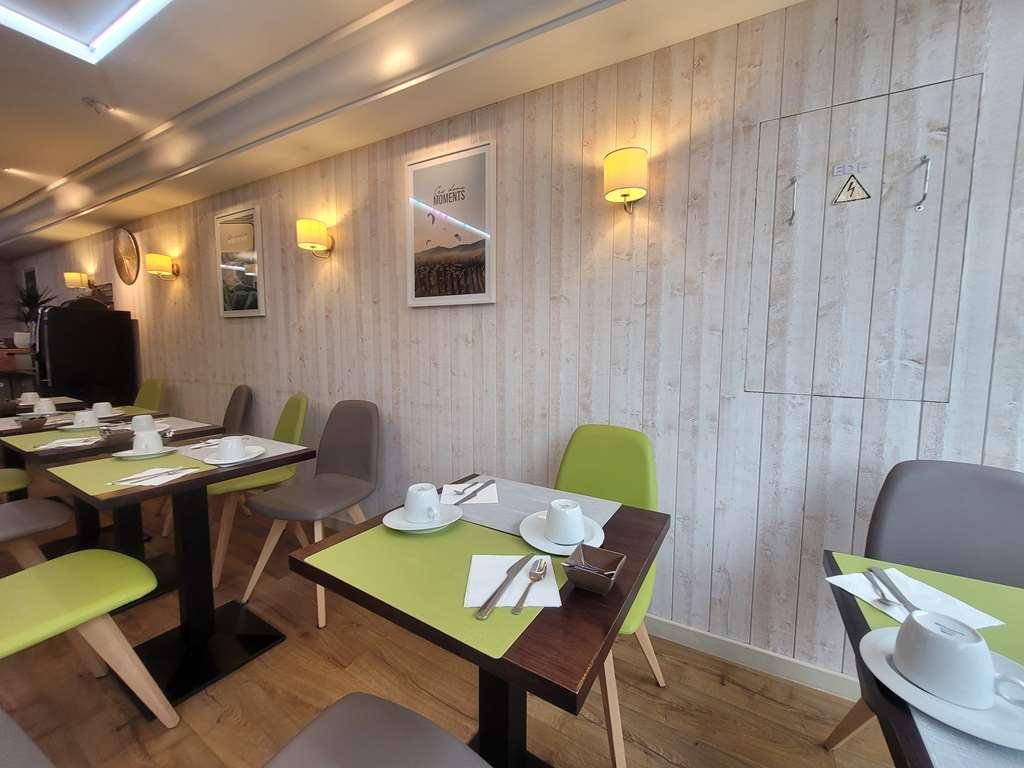 Brit Hotel Des Halles Concarneau Nhà hàng bức ảnh