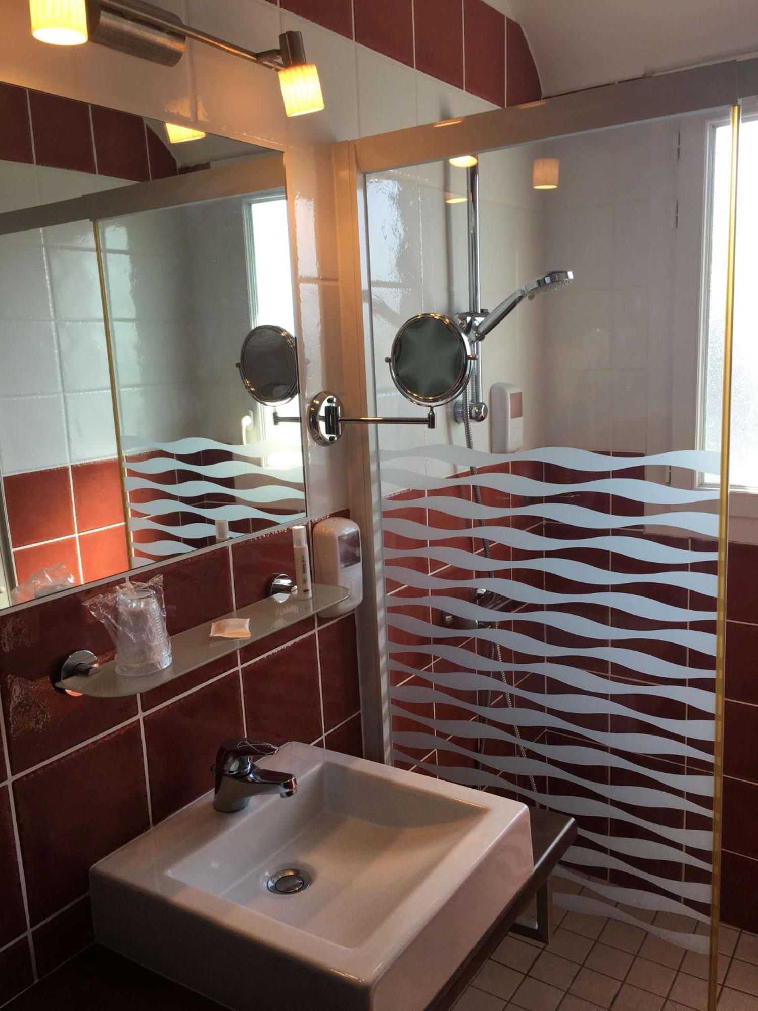 Brit Hotel Des Halles Concarneau Ngoại thất bức ảnh