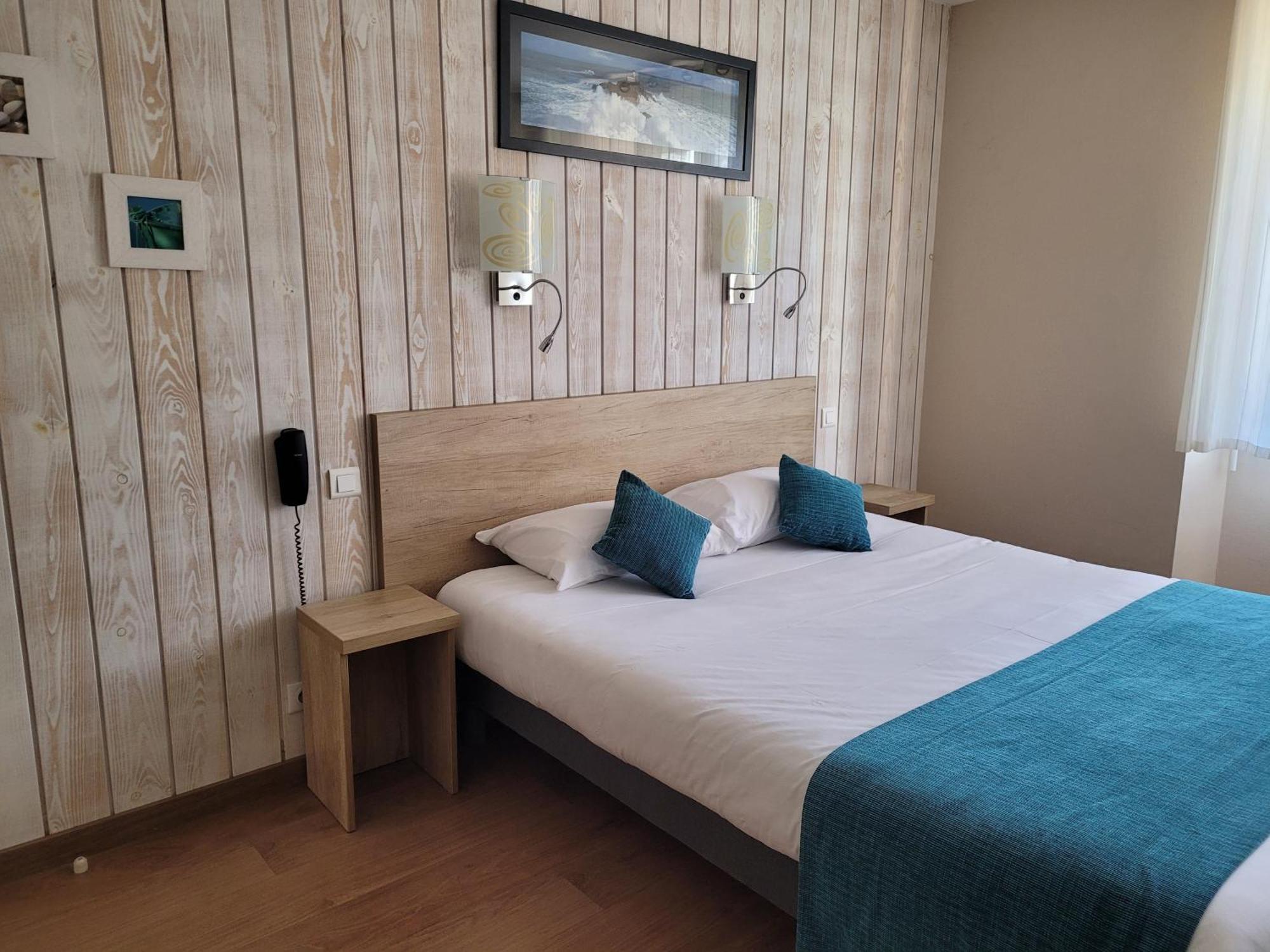 Brit Hotel Des Halles Concarneau Ngoại thất bức ảnh