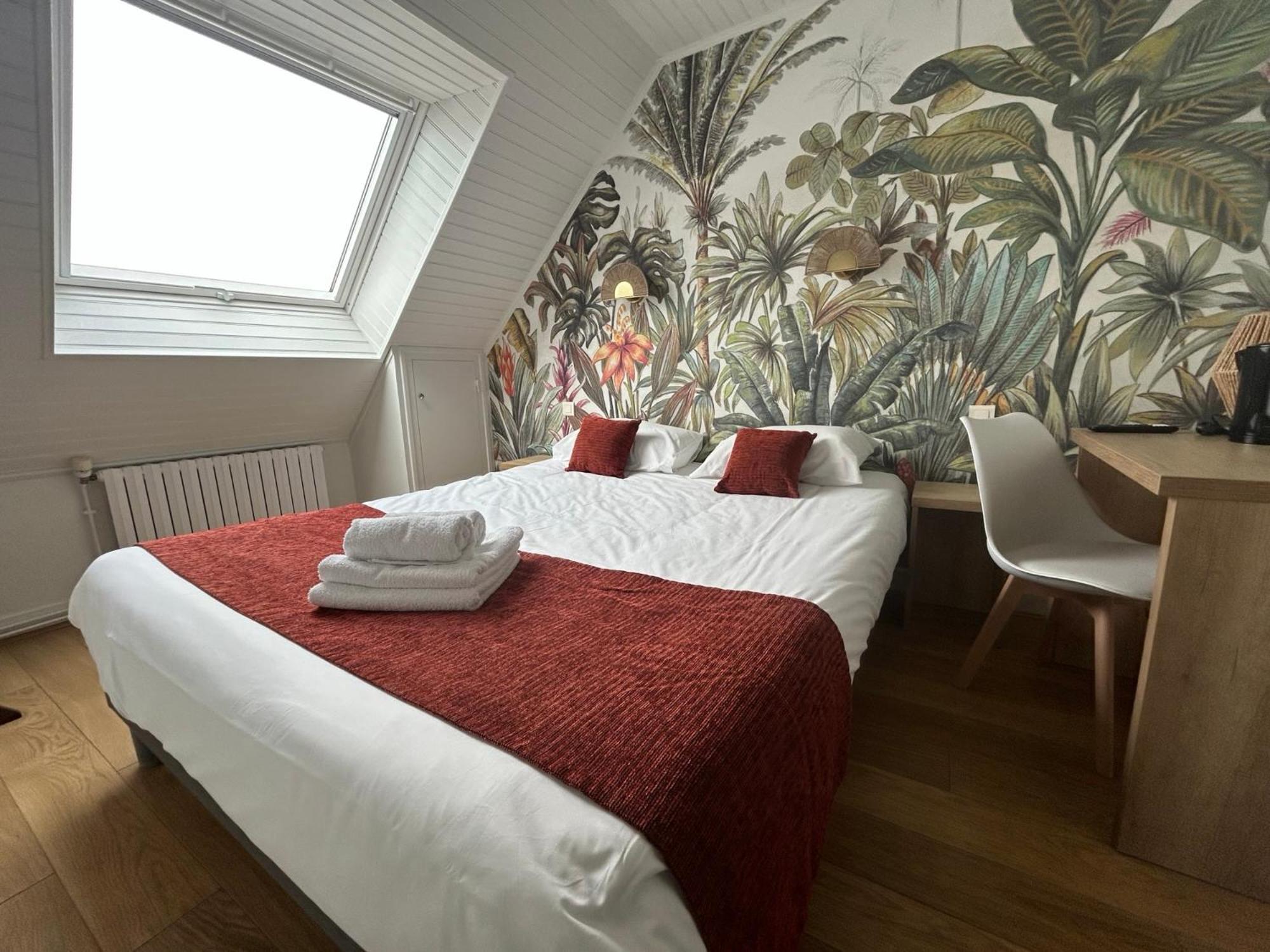 Brit Hotel Des Halles Concarneau Ngoại thất bức ảnh